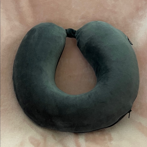 Sharper Image Dark Gray Neck Pillow - Picture 7 of 9
